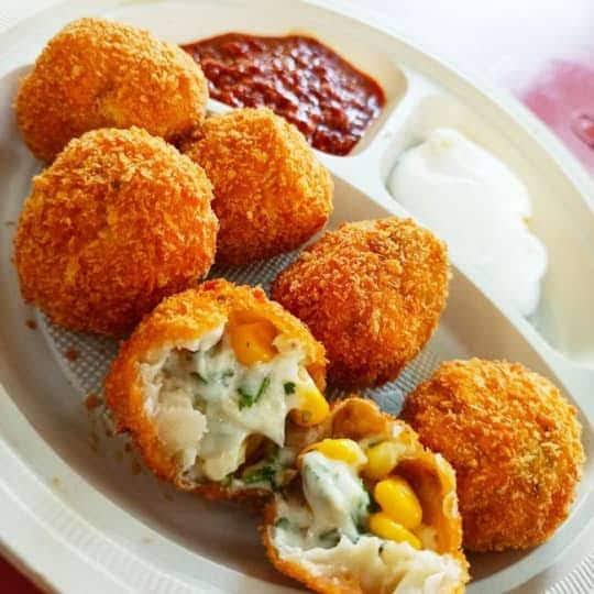 Kurkure Momos