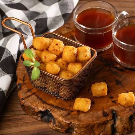 CHILLY POTATO SHOTS (12 PC.)
