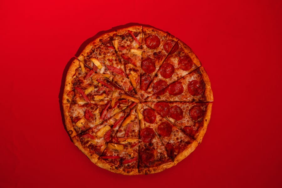 SINGLE TOPPING (6 inches) PIZZA