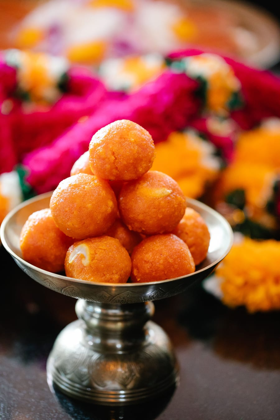 Dalda ghee ladoo