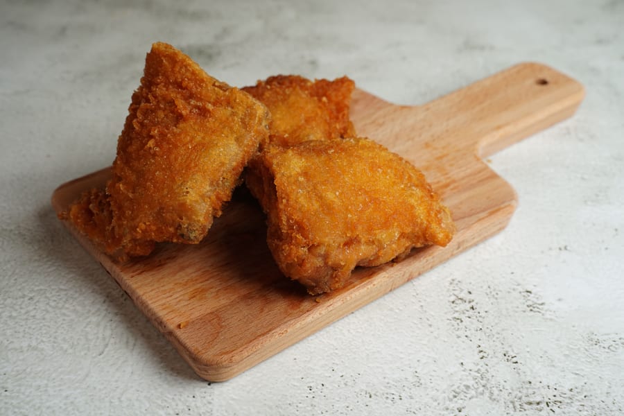 Chicken Bolles (3 Pieces)