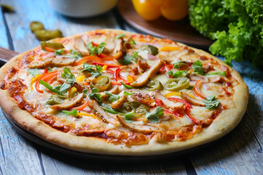 Chicken Cheese Pizza