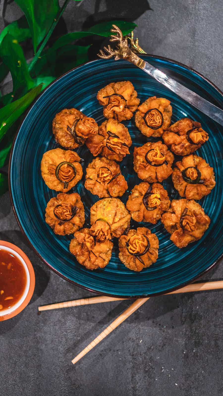 पनीर क्रिस्पी मोमोज