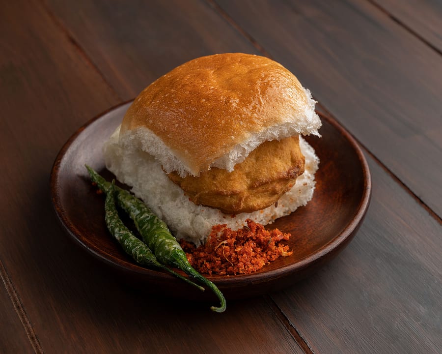 चीज़ वडापाव - Cheese Vadapav
