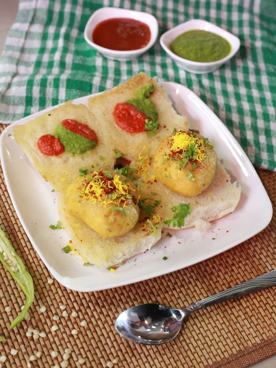 वडापाव - Vadapav