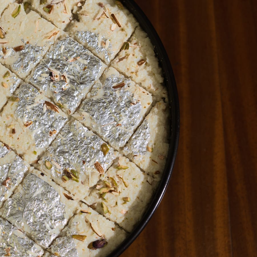 सादी बर्फी - Sadi Barfi