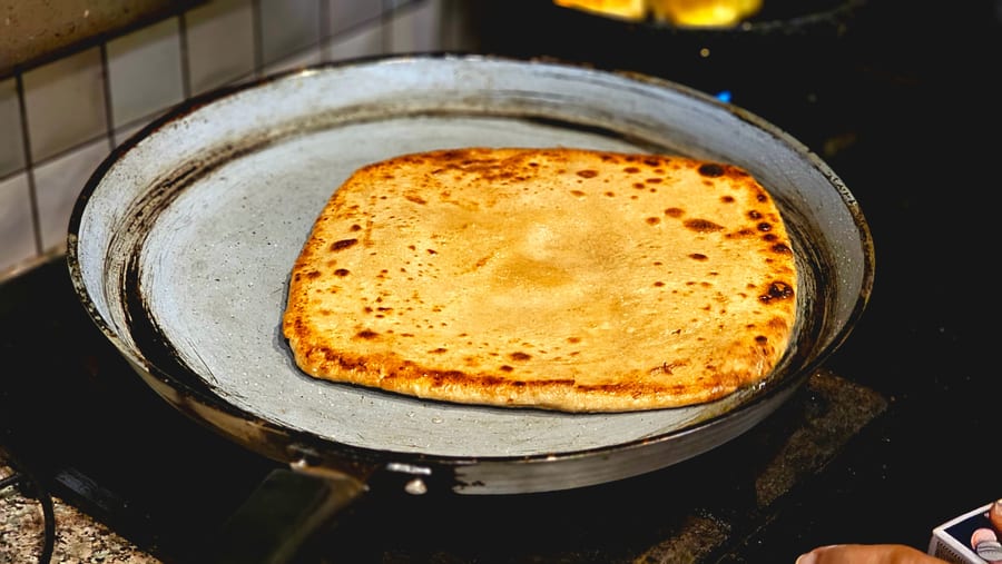 लच्छा पराठा