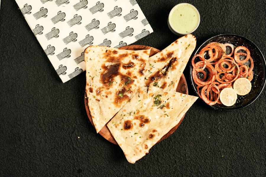 चीज चिल्ली नान