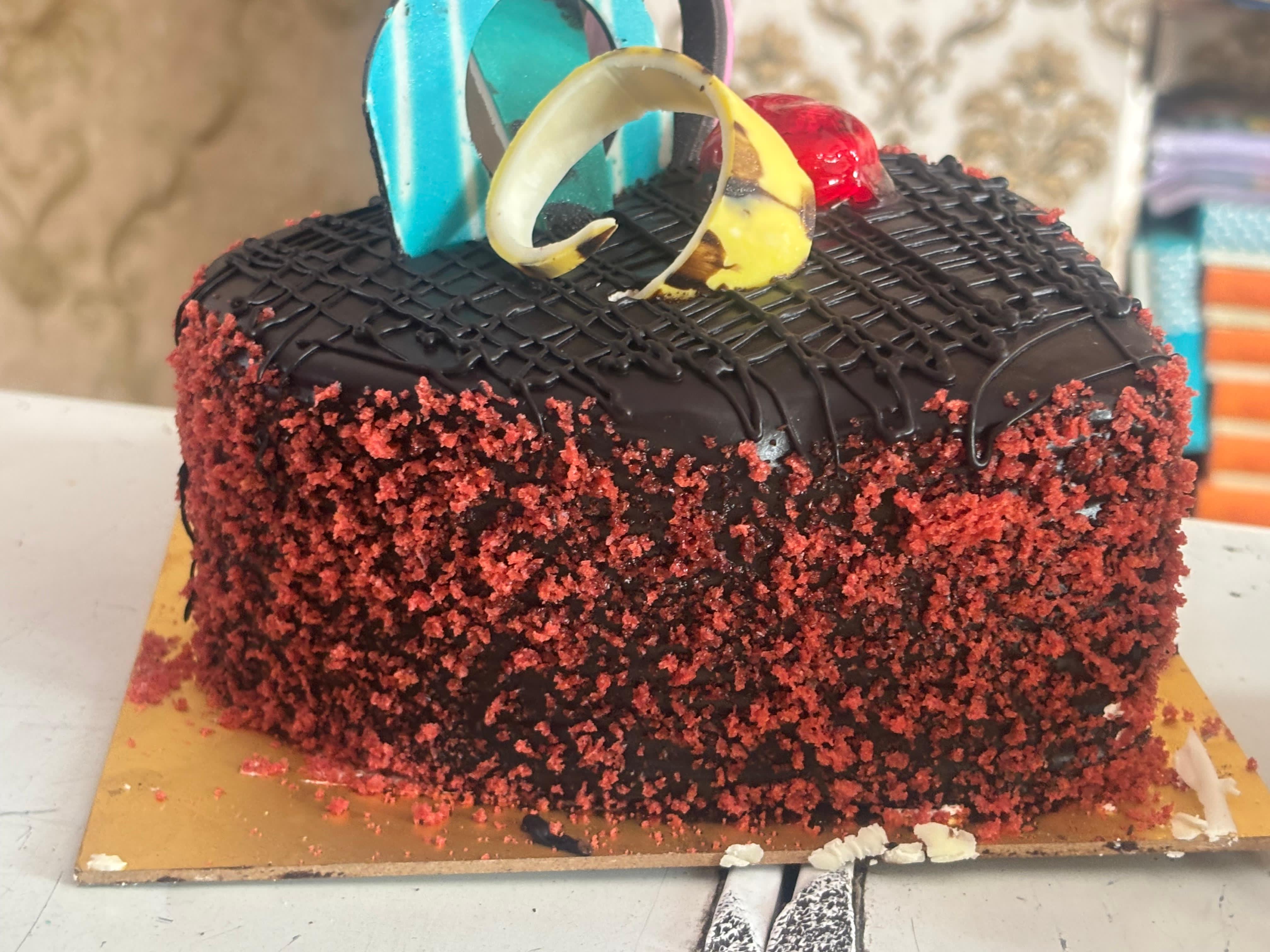 RED VELVET cake