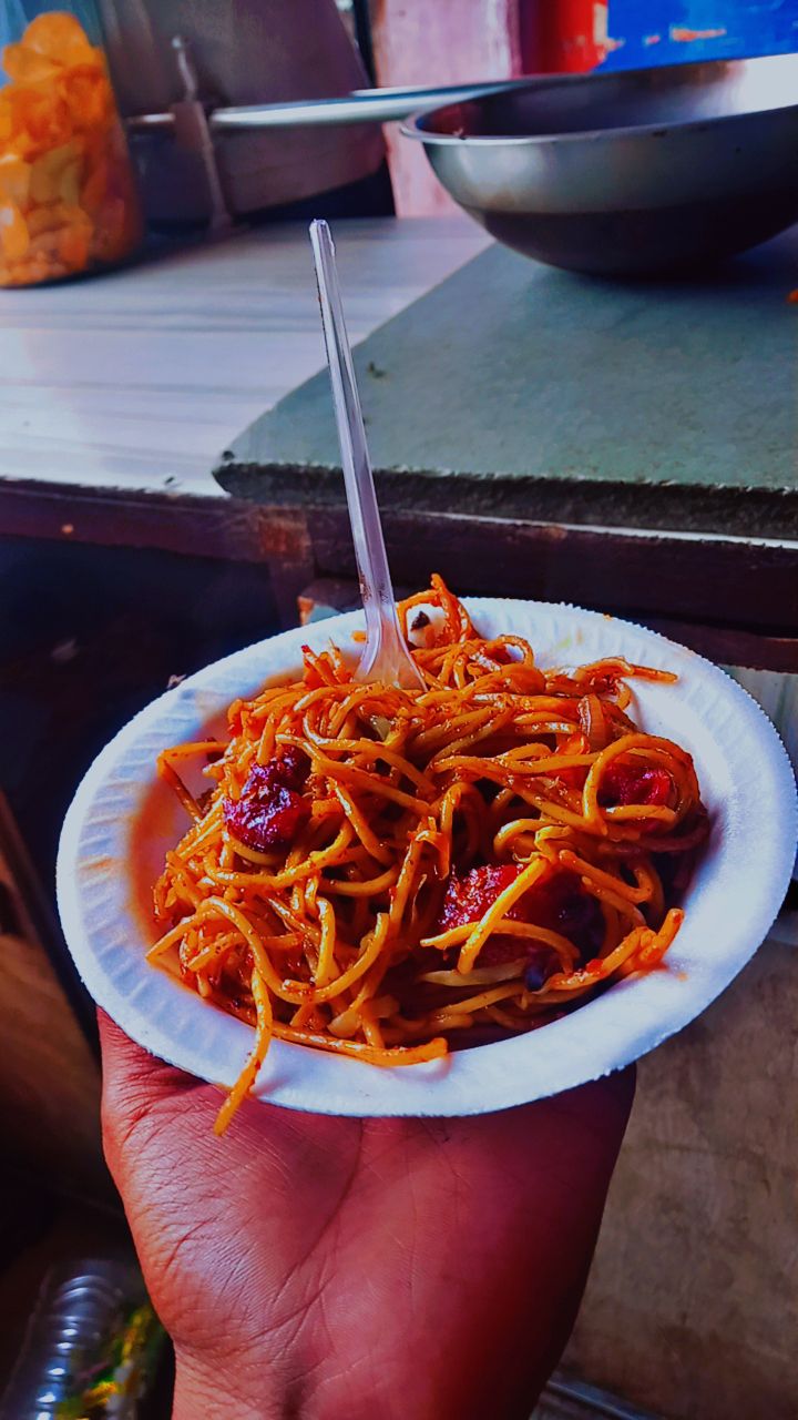 Manchurian Noodles ( मंचूरियन नूडल्स )