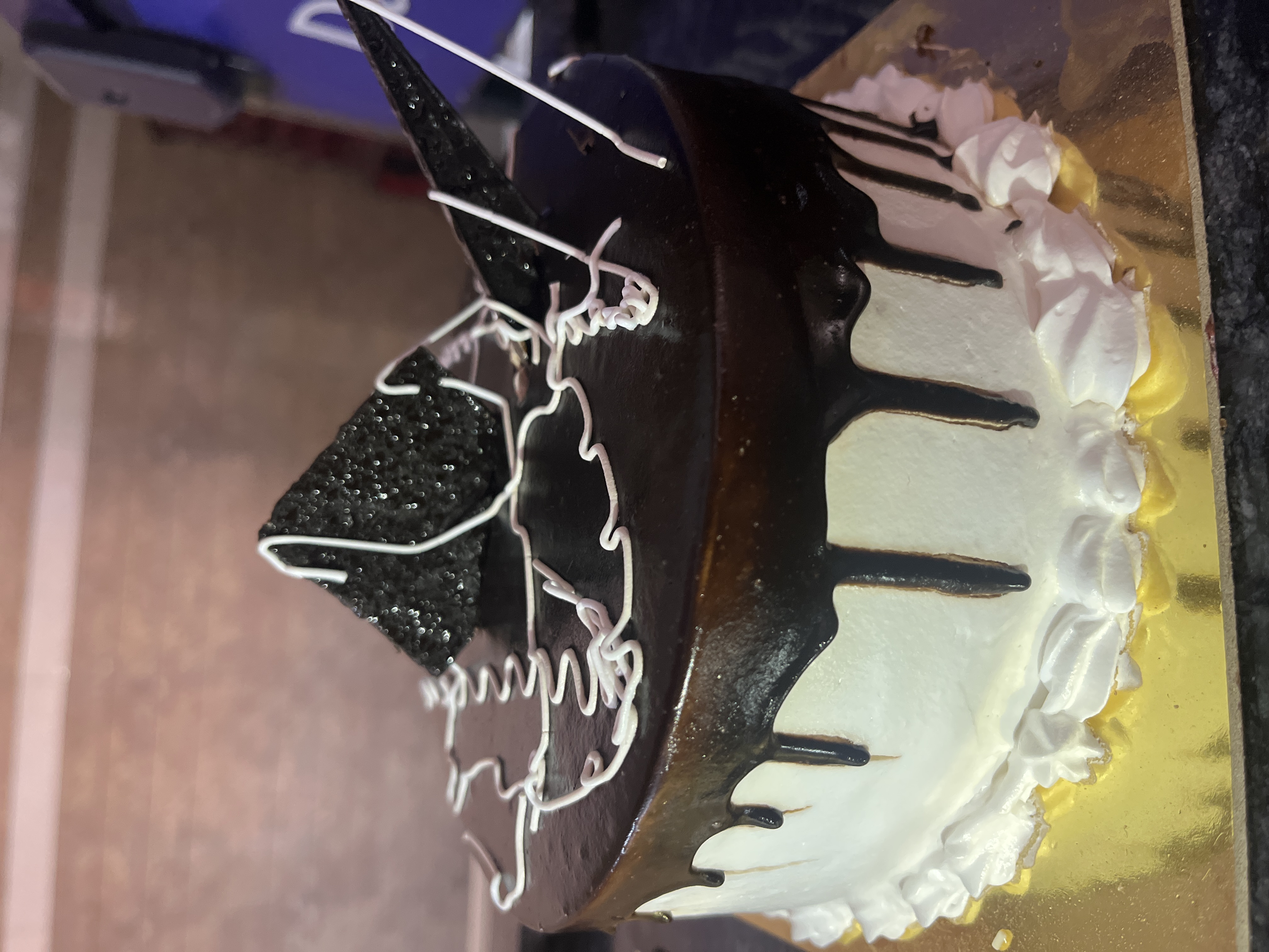 Chocolate cake 1.5 pound