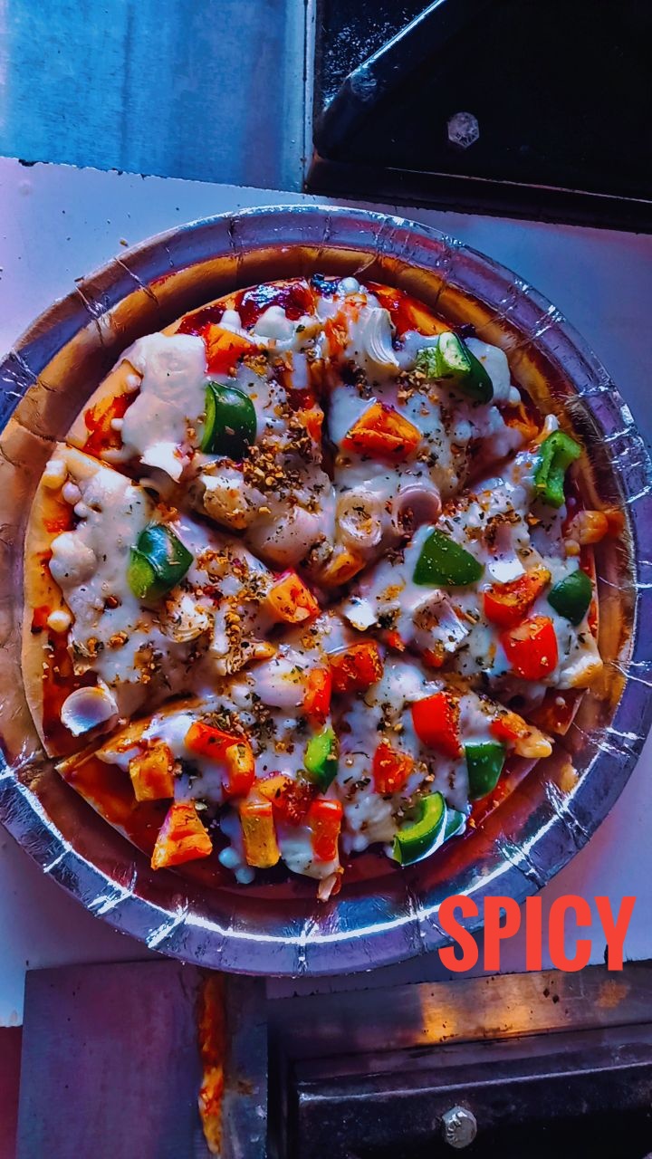 Veg Loaded Pizza (9 Inch)