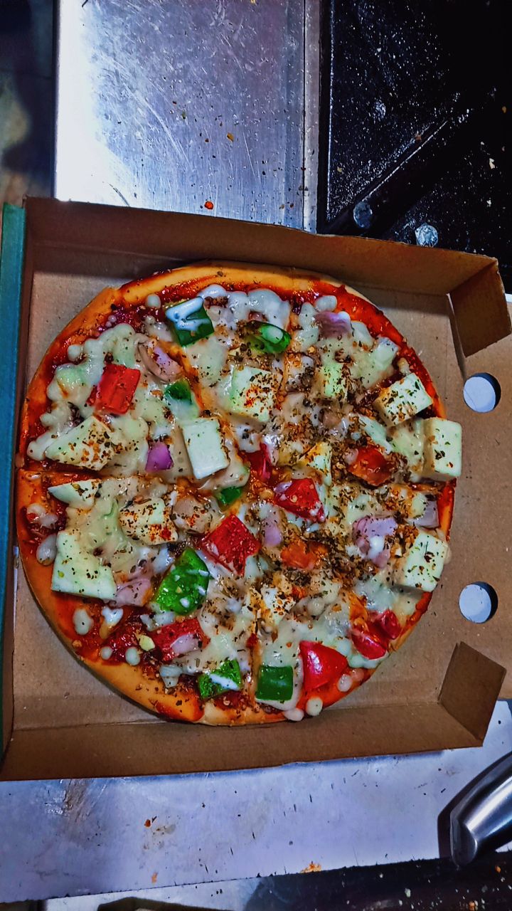Pappy Paneer - 9 inch (पप्पी पनीर)