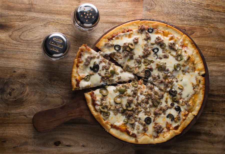 olive cheese pizza.