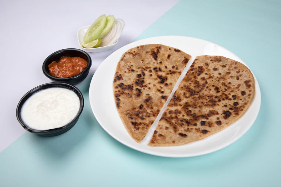 Pyaz Paratha (2)