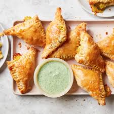 Veggie Cheese Baked Samosa (वेजी चीज)