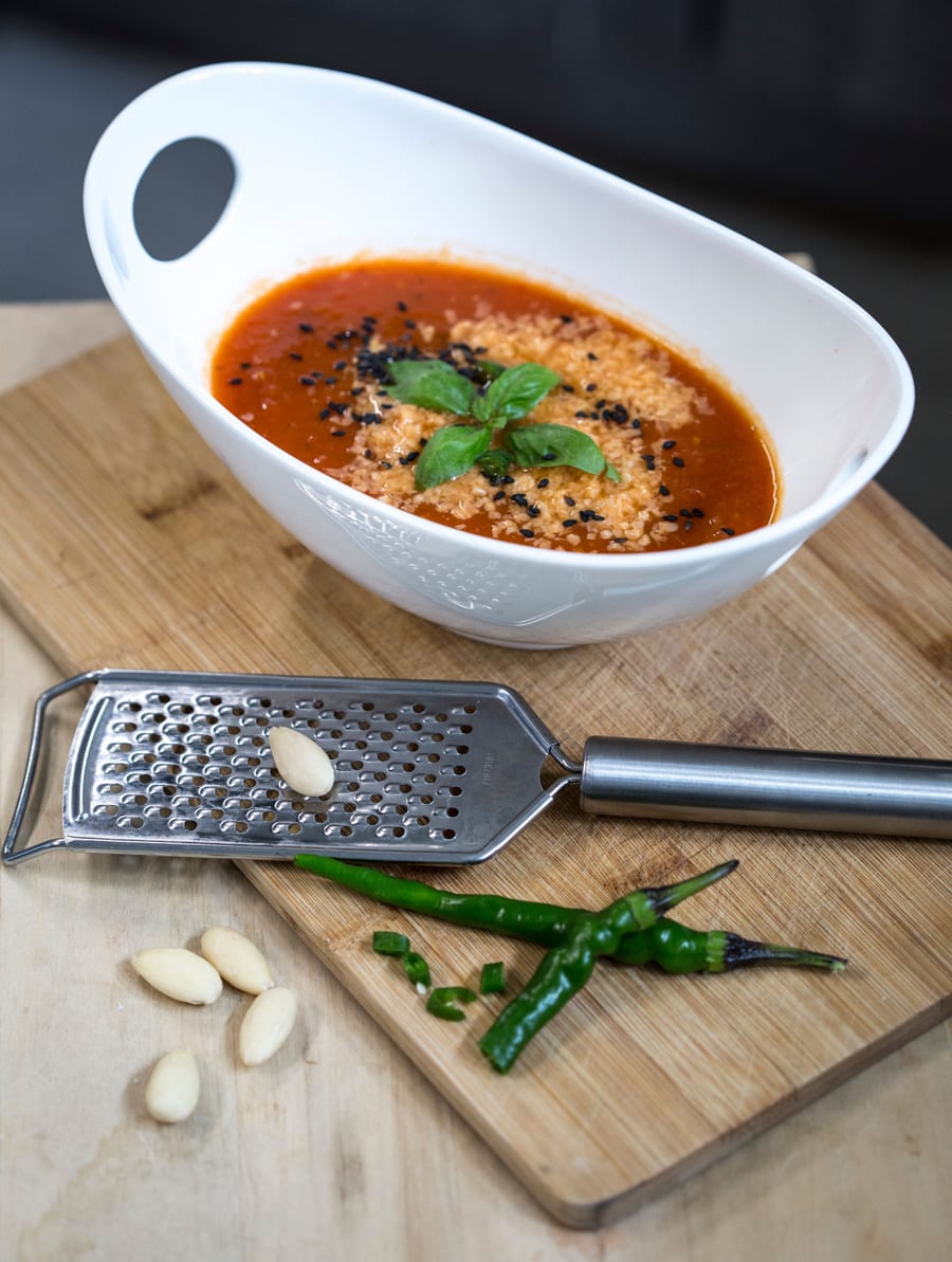 Vegetable Burnt Garlic Soup