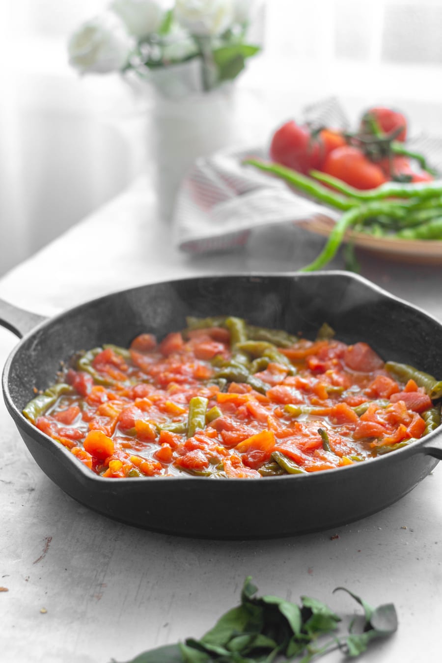 Sev Tomato