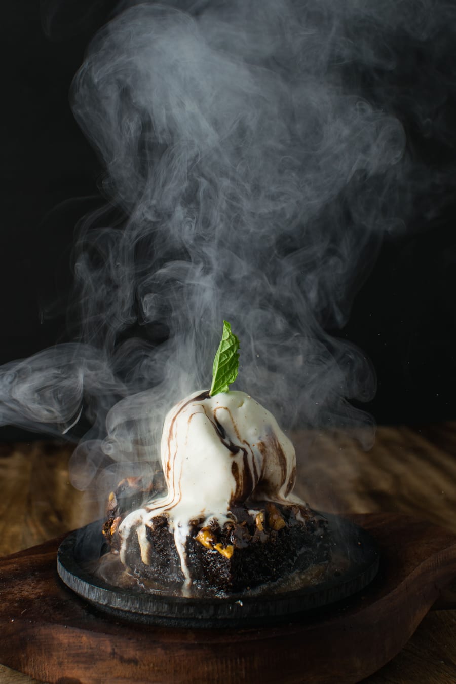 SIZZLING BROWNIE