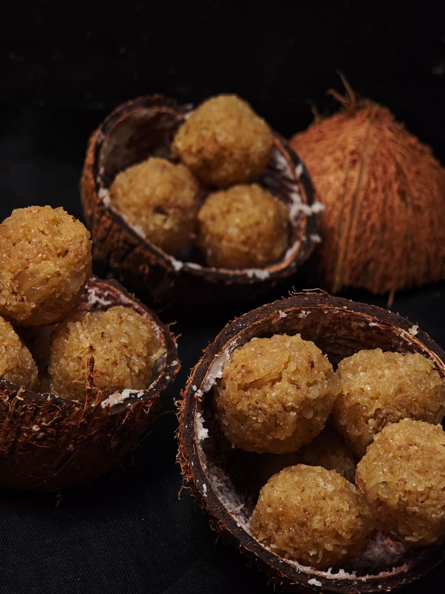 Dry Fruit White Chocolate Laddu