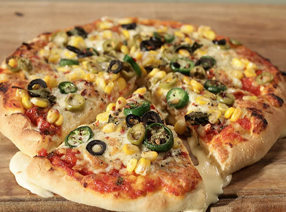 Veg cheese pizza