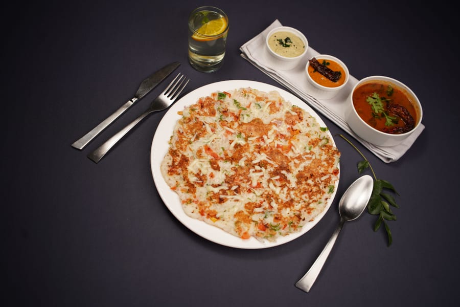 TOMATO UTTAPAM