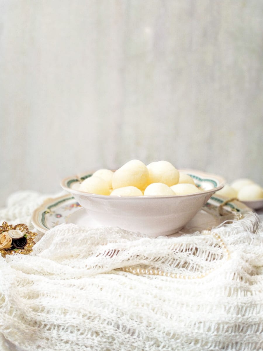 Rasgulla 2 Pcs