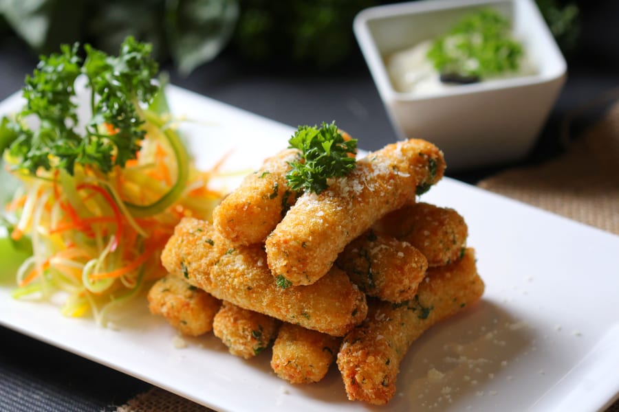COTTAGE CHEESE STICK SIZZLER