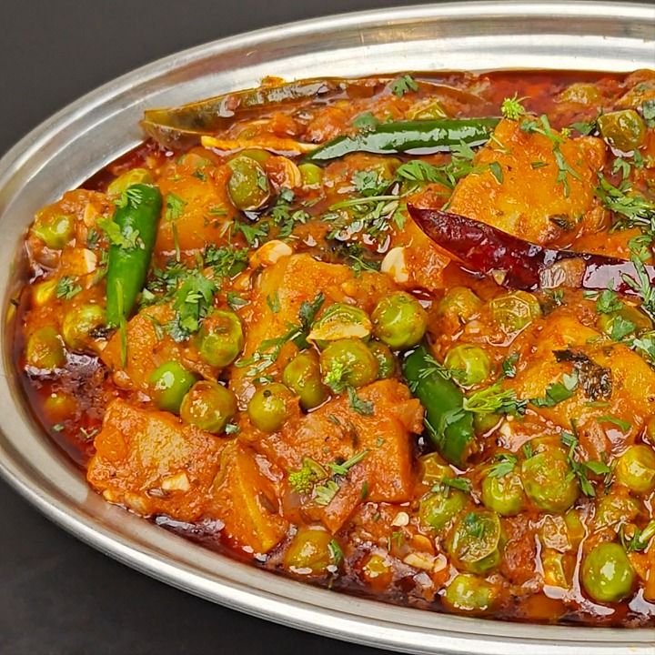 आलू मटर