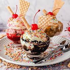 Ice Cream Double Sundae