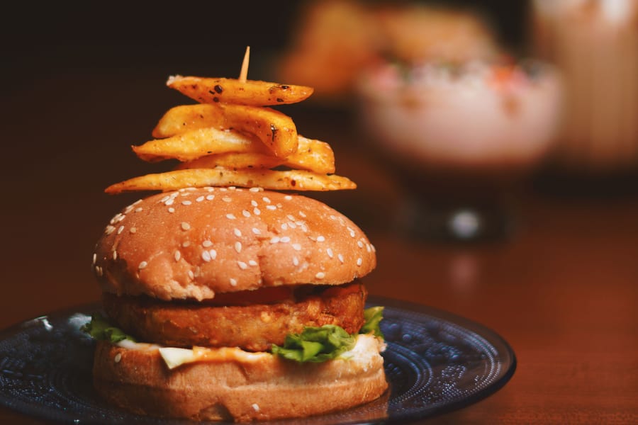 Paneer Crunchy Burger