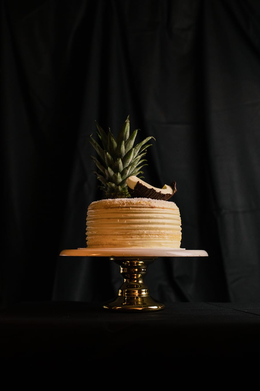 Pineapple flavour cake