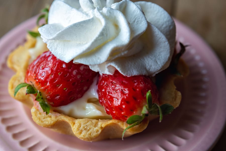 Whipping cream (delight)