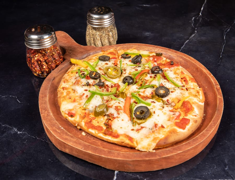 Jalapeno Olive Pizza (Medium)