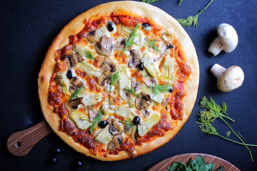 MUSHROOM CHEESE BURST PIZZA (M)