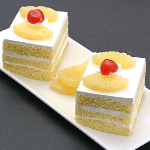 Pastry Pineapple