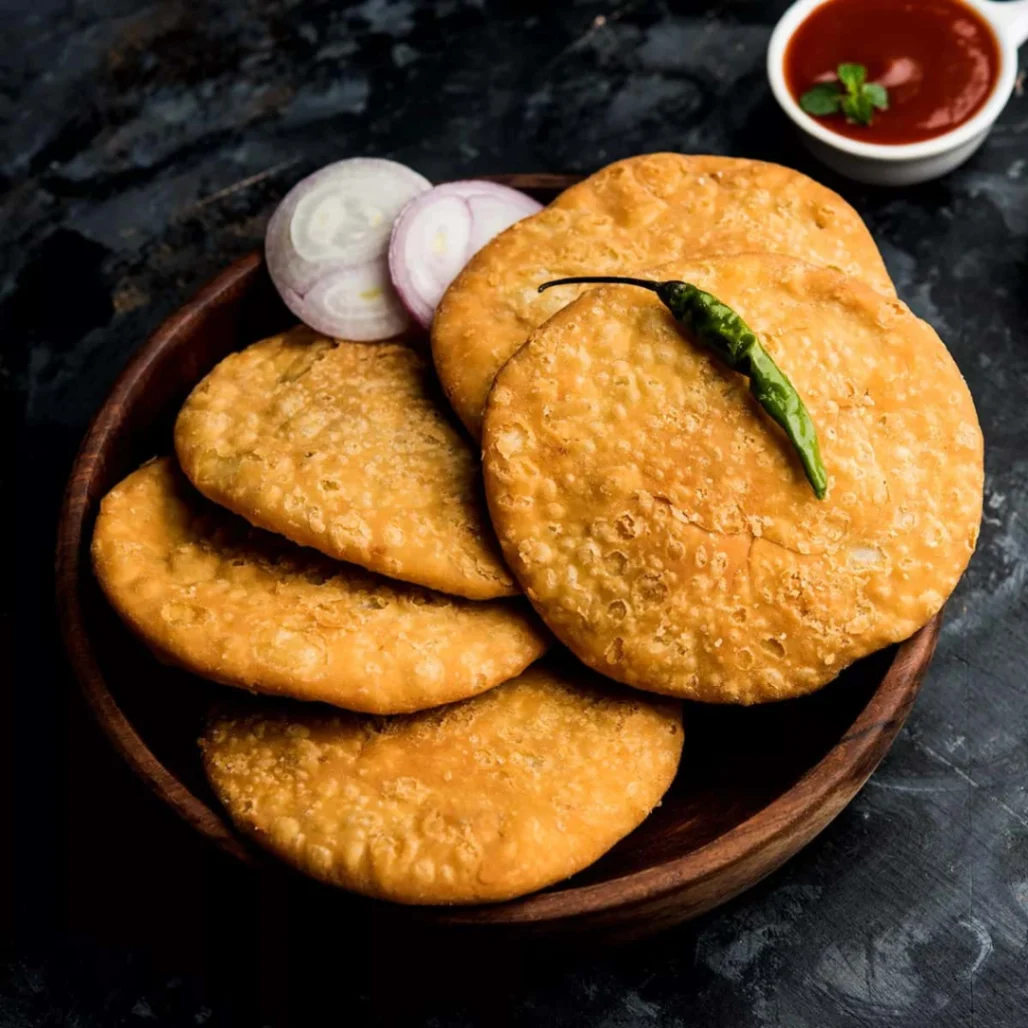 Bikaner Special Aalu Pyaz Kachori 