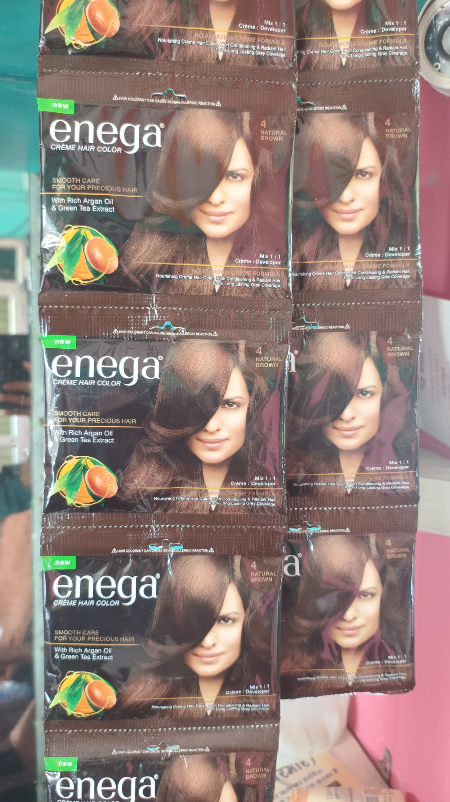 Enega creme color