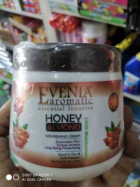 Evenia moisturising cream 400g